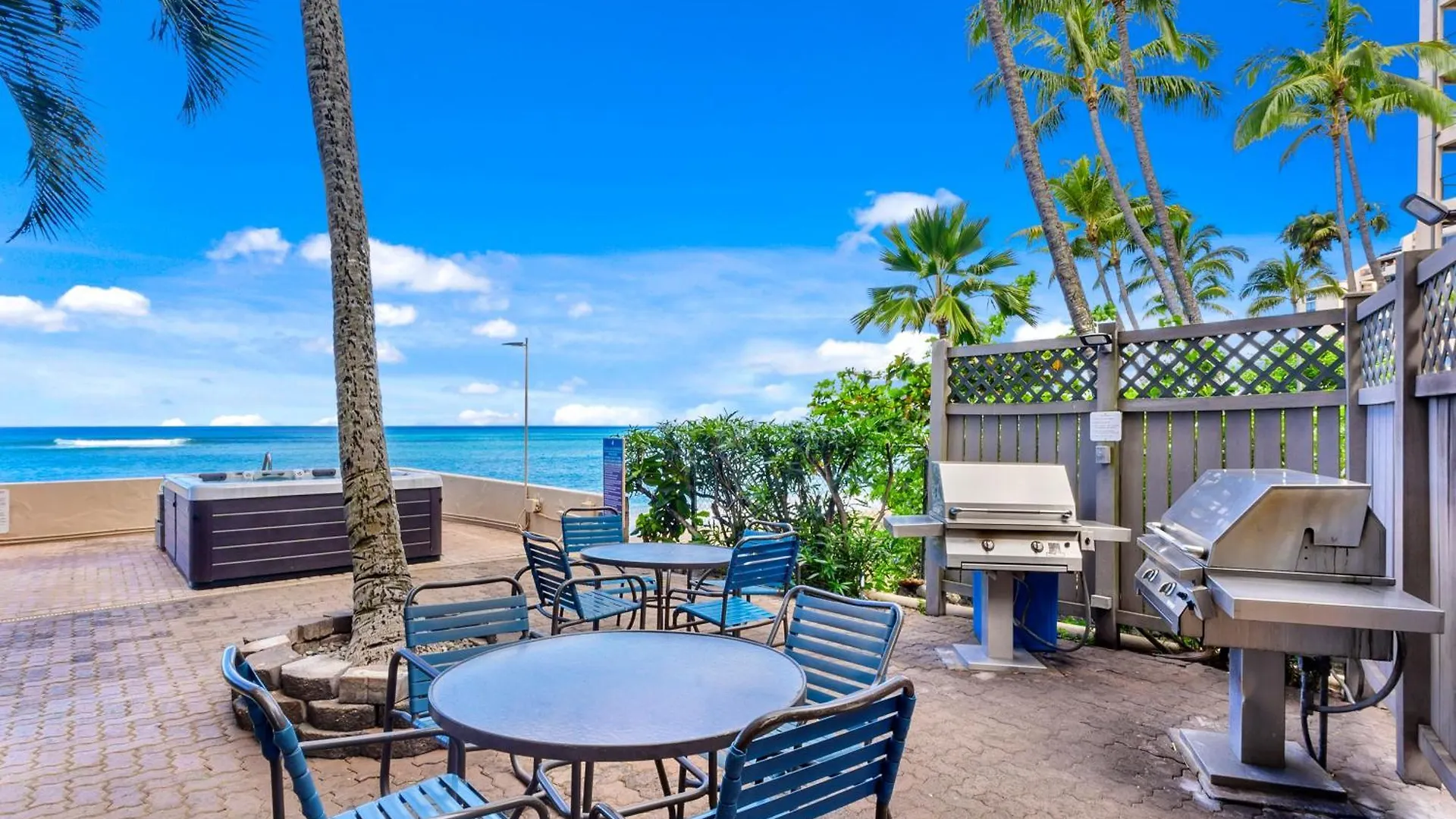 Kahana Beach Vacation Club Lahaina